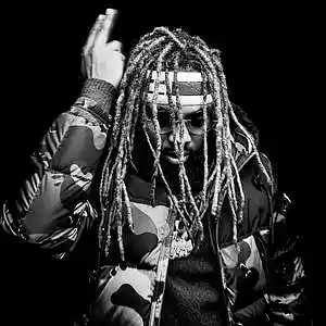 Picture for song 'Chasin My Dreamzzz' by artist 'Brentin Davis Beats'