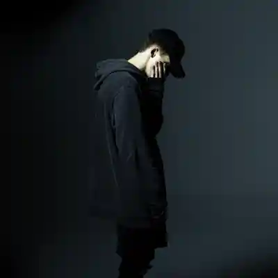 Picture for song 'Tell Me (Buy 1 Get 10 Free)' by artist 'Kontraa'