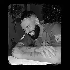 Picture for song 'Closer' by artist 'Hido'