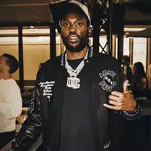 Picture for song 'Rumors / Meek Mill x Ohdatsrida Type Beat' by artist 'Buckroll'