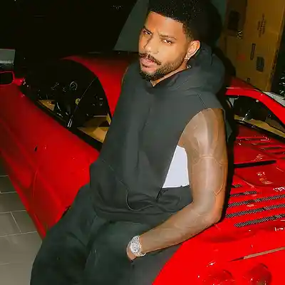 Picture for song 'Red Leather / Bryson Tiller x Brent Faiyaz' by artist 'K-Zen Beats'