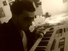 Picture for song 'Beep Beep Remix' by artist 'Mr String'