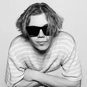 Picture for song 'Hope' by artist 'buzzy beats'