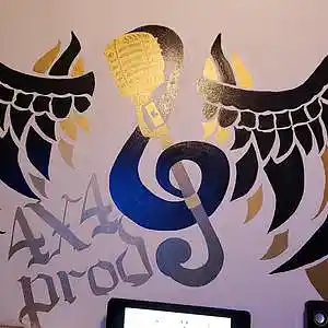 Picture for song 'test 1 to the top manu' by artist 'EAYZ'
