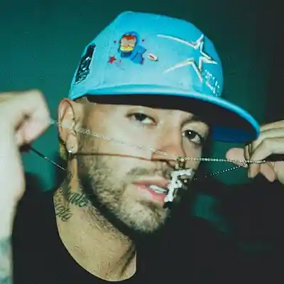 Picture for song 'Feid ft Quevedo - Playa y Arena - Reggaeton' by artist 'ProdBraun'