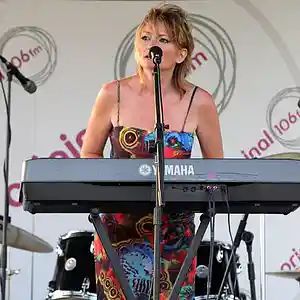 Picture for song 'falling down ( 2017 studio demo)' by artist 'Melissa And More'