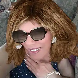 Picture for song 'Let Me Stay Here (Crystal Glass)' by artist 'Ivy Rose R'