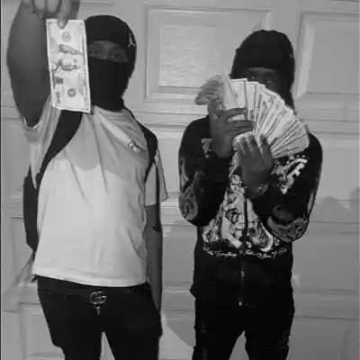 Picture for song '"LIVE EM LYRICS" Lil Noonie x Chuckyy Type Beat' by artist '2k5 jaay'