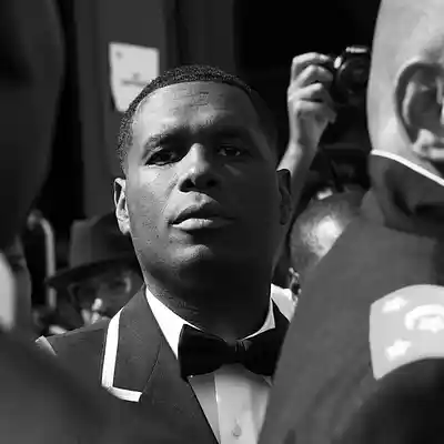 Picture for song 'Grand Opening Jay Electronica Free DL' by artist 'Martin R'