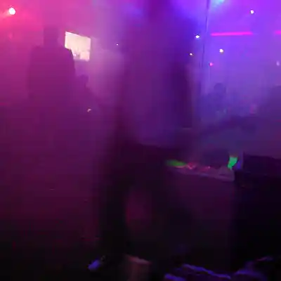 Picture for song 'turn up' by artist 'yhappa yung'