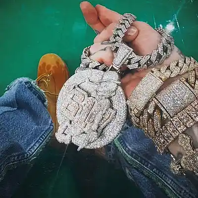 Picture for song 'Pieces On My Neck / Millyz Type Beat' by artist 'Buckroll'