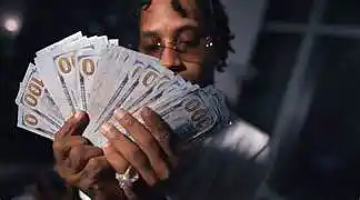 Picture for song 'Hit A Lick' by artist '8(AHUNNA ON THE BEAT8('