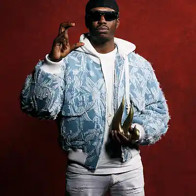 Picture for song 'L'ASCENSION - THE ASCENSION - LA ASCENSION' by artist 'aiSHO'