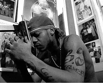 Picture for song 'MURDER SOMETHIN!! GRIMEY!!' by artist 'Diamond Bezel Productions'