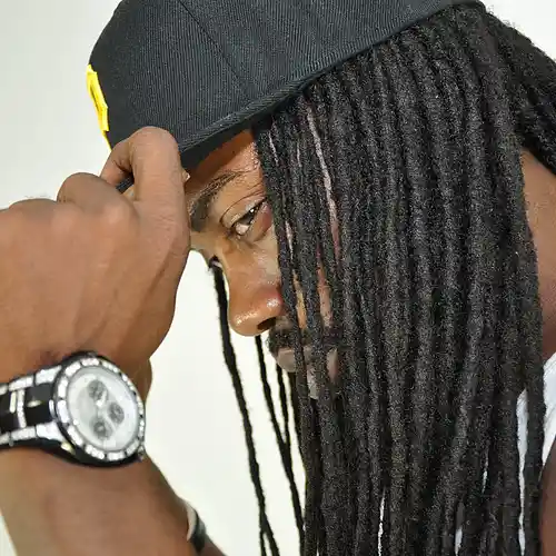 Picture for song 'Bare wit me 487380' by artist 'PayLay Cash'