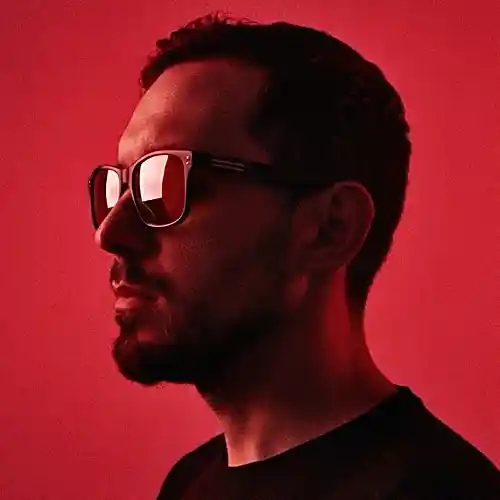 Artist picture