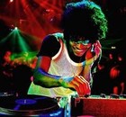 Picture for song 'Gime that...' by artist 'Akcent Dior Beatz.'