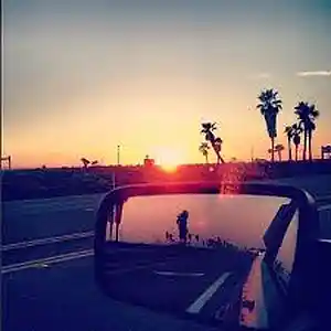 Picture for song 'Summer Chillin'' by artist 'JuzzyMuzik'