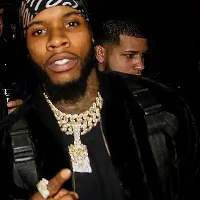 Picture for song 'Come Over' by artist 'Trackslammerz'