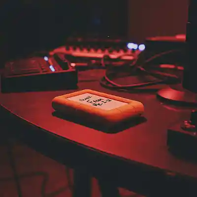 Picture for song 'hard to love' by artist 'Icettack'