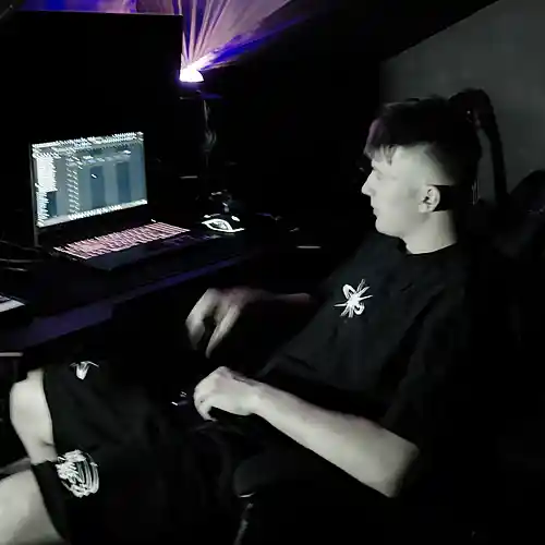 Artist picture
