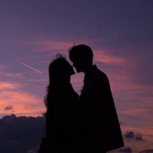 Picture for song 'In A Daze (FREE DL)' by artist 'kLumzii'