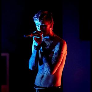 Picture for song 'Bled out' by artist 'weirdfreak'