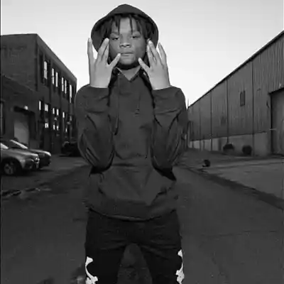 Picture for song '"DEVIL ON MY SHOULDER" Lil Noonie x Chuckyy Type B' by artist '2k5 jaay'
