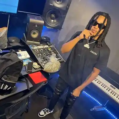 Picture for song 'Rio Da Yung OG x Babyfxce E Type Beat - The Story' by artist '8xbeatz'