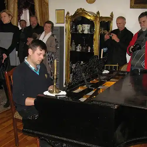 Picture for song 'Infinity_Dj Andrii Kovalskyi' by artist 'Andrii Kovalskyi'