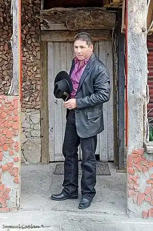 Song picture of 'Y POBRE DE MI'