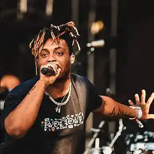 Picture for song 'Healer (prod. Vichle x No Agony x ProddBena)' by artist 'Vichle'