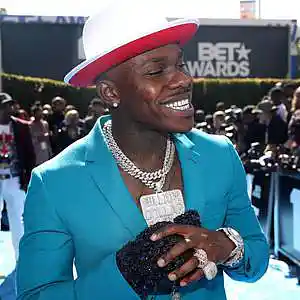 Picture for song 'Hola (FREE BEAT)' by artist 'Hood Richh'