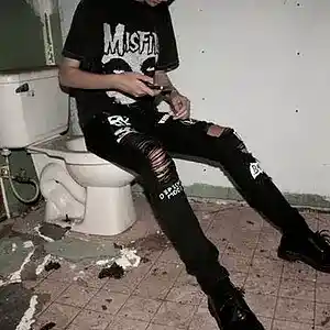 Picture for song '"Empty Streets" MGK x Blink 182 Type Rock Beat' by artist 'JT On Tha Track'