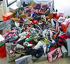 Picture for song 'I ROCK' by artist 'MoneyRelatedInc'