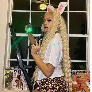 Picture for song 'Money Money - Kid Choir Type Beat' by artist 'Milanmadeit'