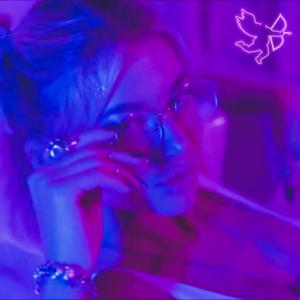 Picture for song 'SIDE PIECE - Trapsoul Beat' by artist 'Noisy Sauce'