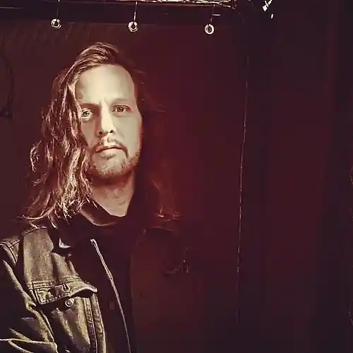 Artist picture