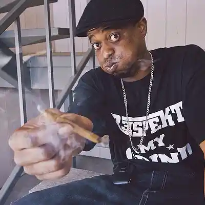 Picture for song 'back' by artist 'SaneBeats'