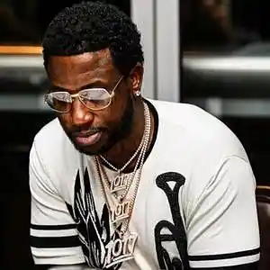 Picture for song 'TRAP TALK' by artist 'Derrickshawty'