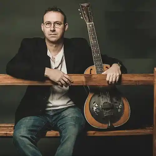 Artist picture