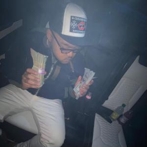 Picture for song 'vvs no si' by artist 'prod. enzo'