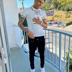 Picture for song 'HEAT - NLE Choppa x TLE Cinco TYpe Beat 2020' by artist 'iambrackbeats'