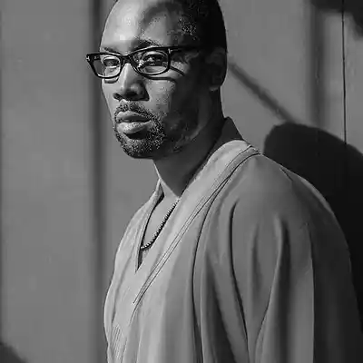 Picture for song 'robin (buy 1 get 2 free)' by artist 'KroM Beatz'