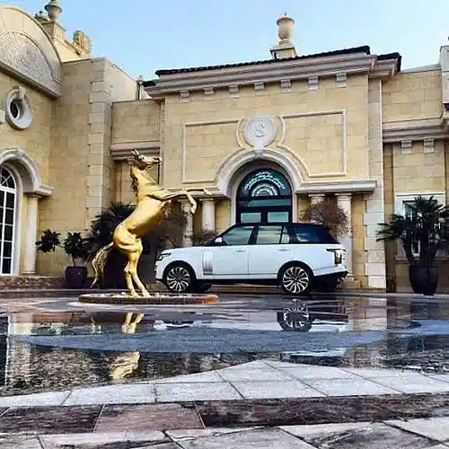 Picture for song '05. Hoes' by artist 'Deejay Sunzar'