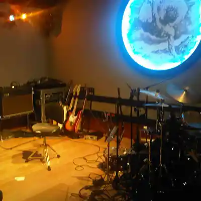 Picture for song 'Taxman - Bud & Me 2010' by artist 'Acoustic Drive'