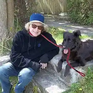 Picture for song 'EVERY-DOG-HAS-ITS-DAY 5:10 Fitz Demo 1993' by artist 'Bella and Music Boy'