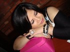 Picture for song 'Tinh yeu va giot nuoc mat' by artist 'Yen Vy'
