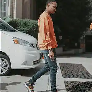 Picture for song 'NO LOYALTY' by artist 'Nick Vanelli'