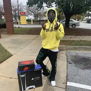 Picture for song 'Gazer' by artist 'prod. enzo'